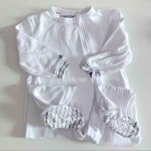 🌸2 for $25🌸 Juddlies Cotton Sleeper in white